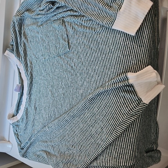 Pajama bundle - Picture 8 of 13